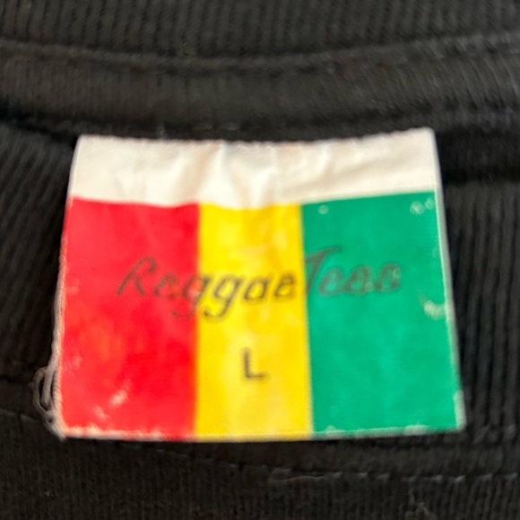 Ocho Rios Tee size L - Picture 2 of 6